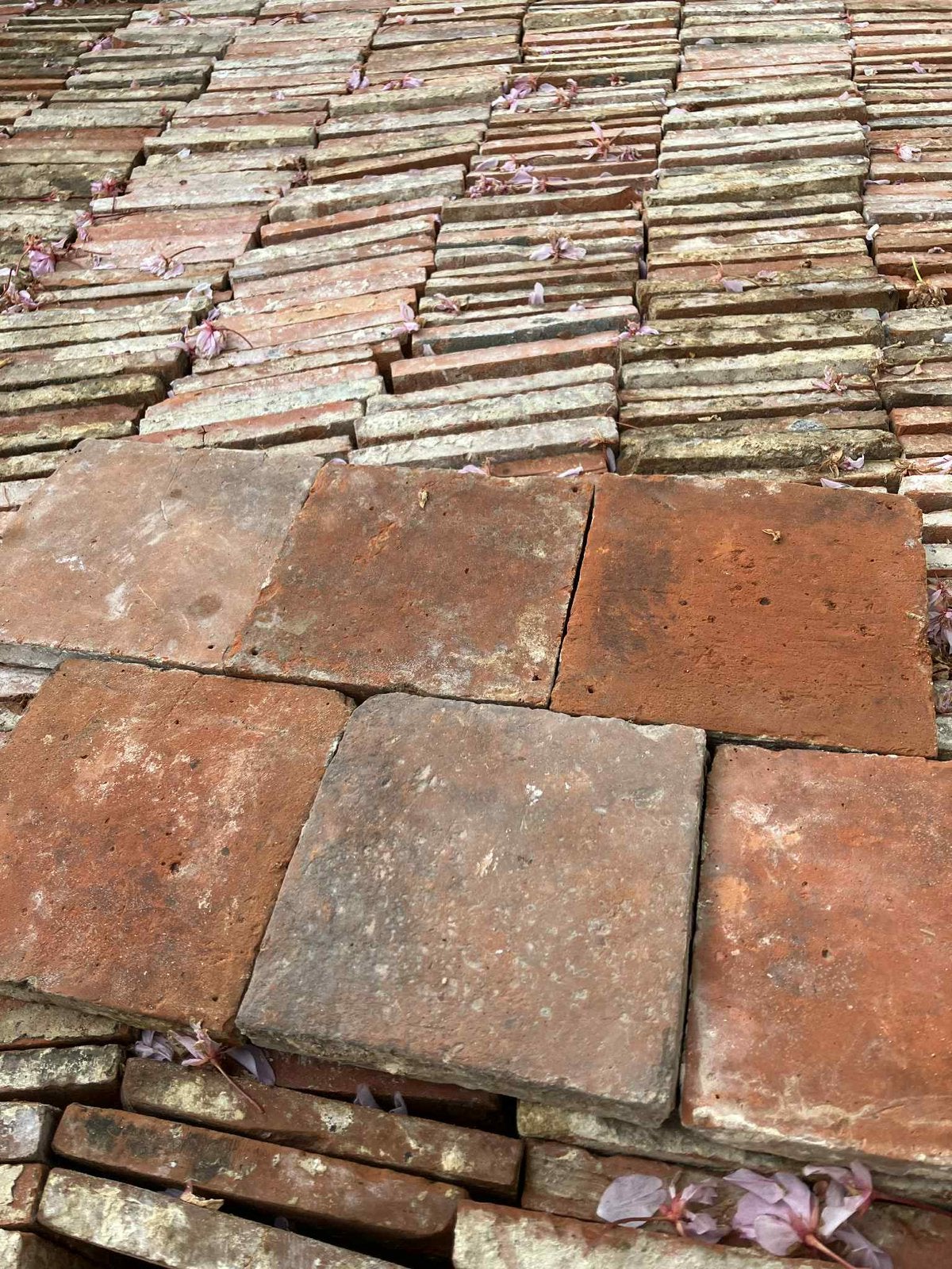 Lot Antieke terracotta tegels. Voor info BELLEN 0474220705, Ophalen