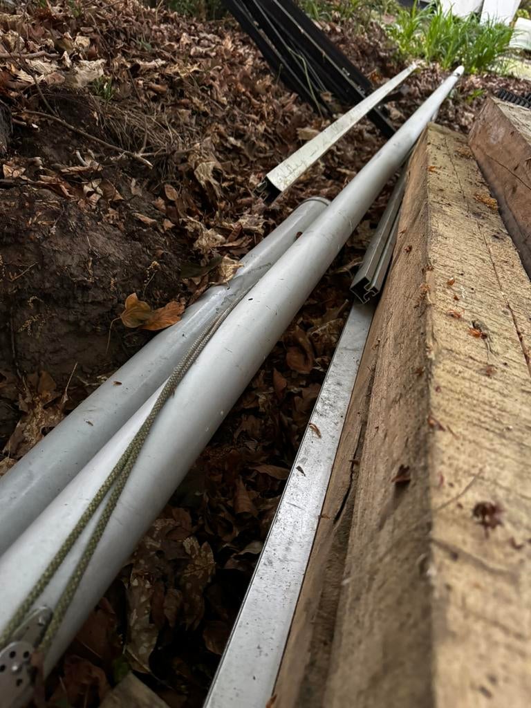 Vlaggenmast aluminium 7.5 m, Ophalen, Zo goed als nieuw