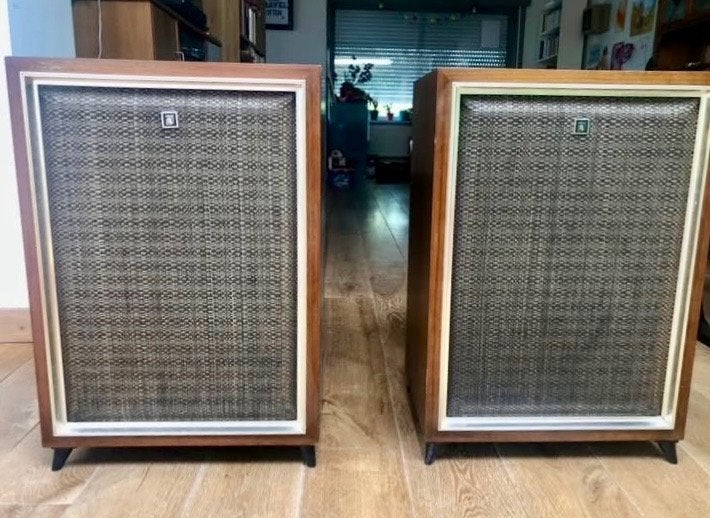 Luidsprekers AKAI sw130, Autres marques, Enlèvement, Utilisé, Enceinte colonne