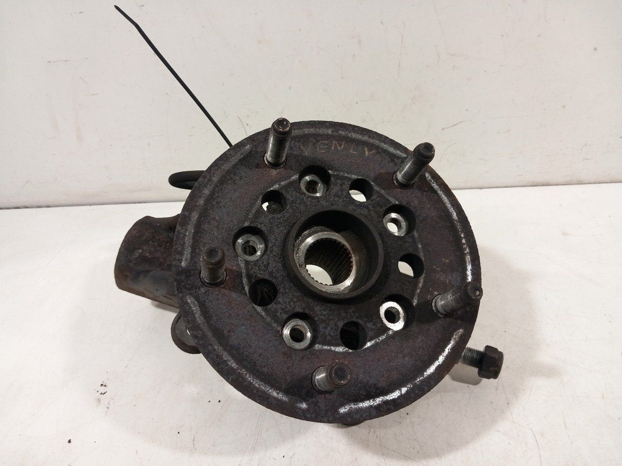 Wielnaaf links voor Ford Transit, Onderdelen@venauto.nl, Van der Ven Autorecycling B.V., Gebruikt, Ettenseweg 76, 4706 PB Roosendaal, The Netherlands