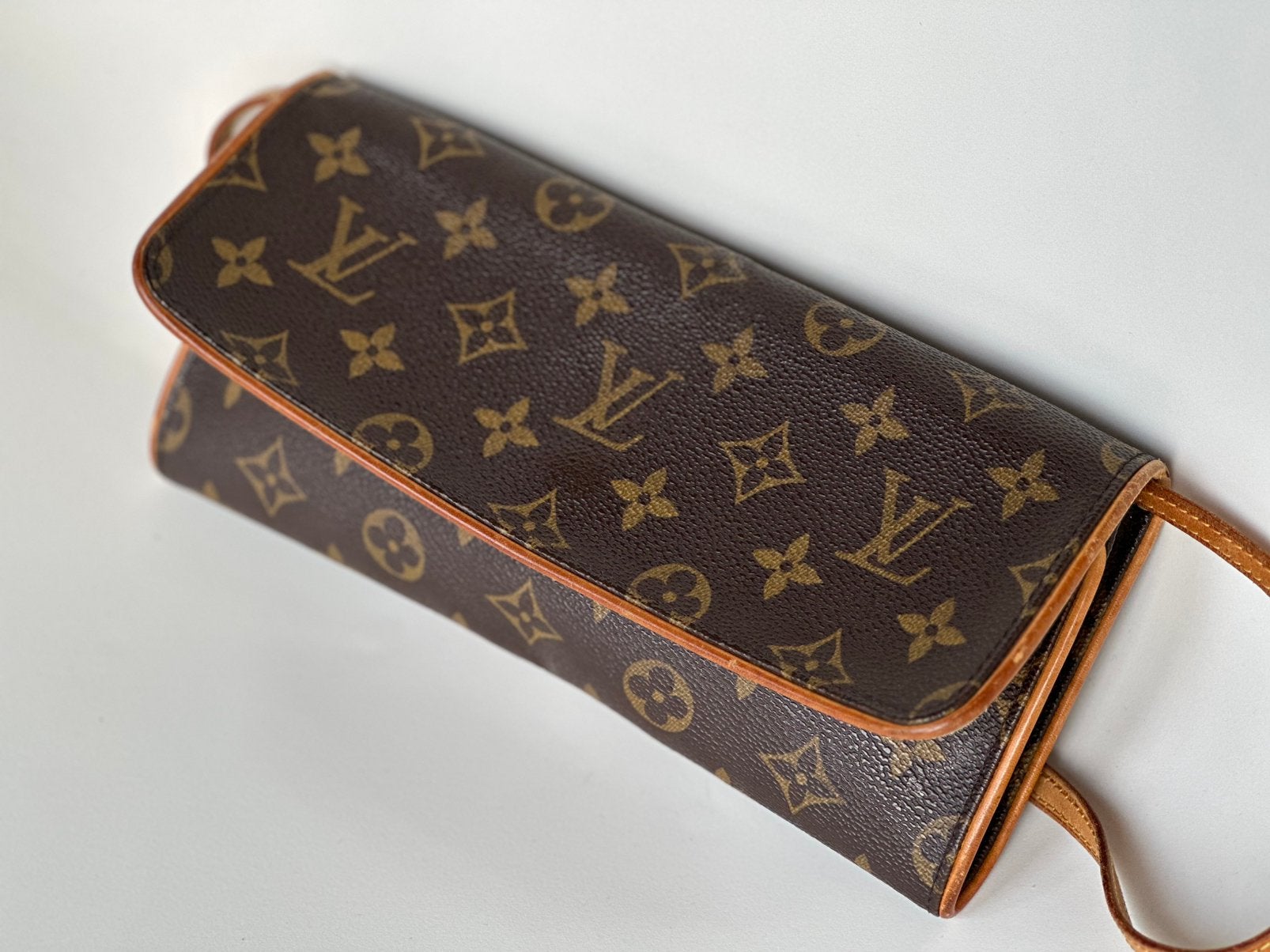 Louis Vuitton Twin GM Monogram authentique À venir chercher, Handtassen en Accessoires, Portemonnees, Gebruikt, Bruin, Leder, Ophalen