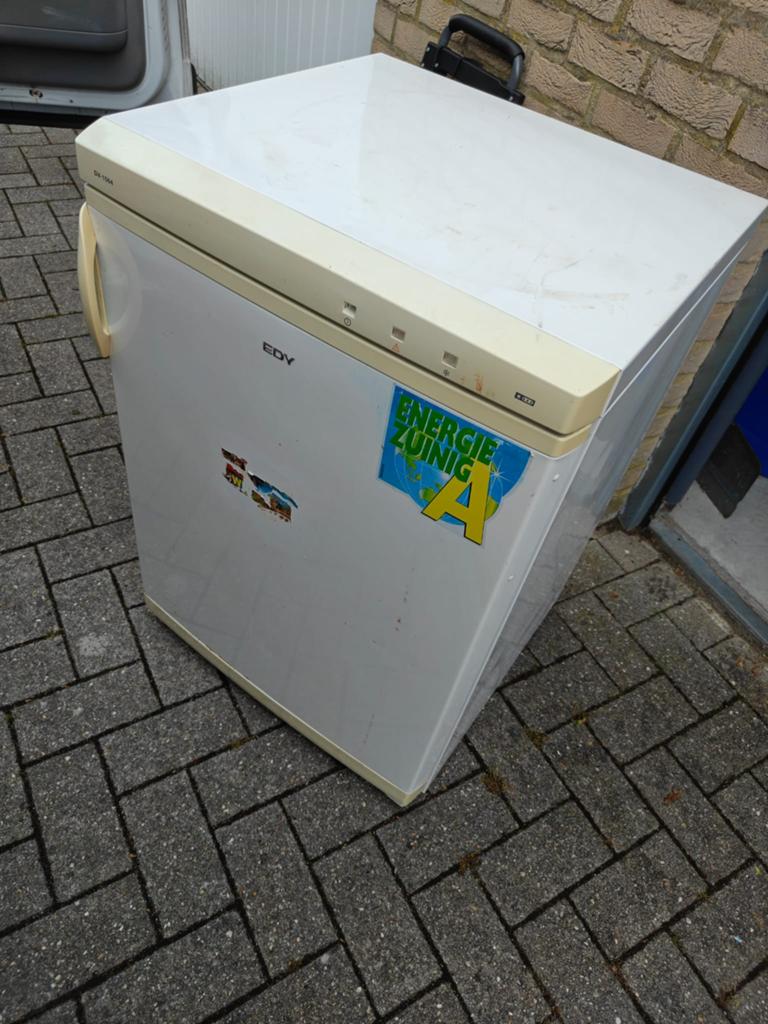 Tafelmodel vriezer, Ophalen, Zo goed als nieuw