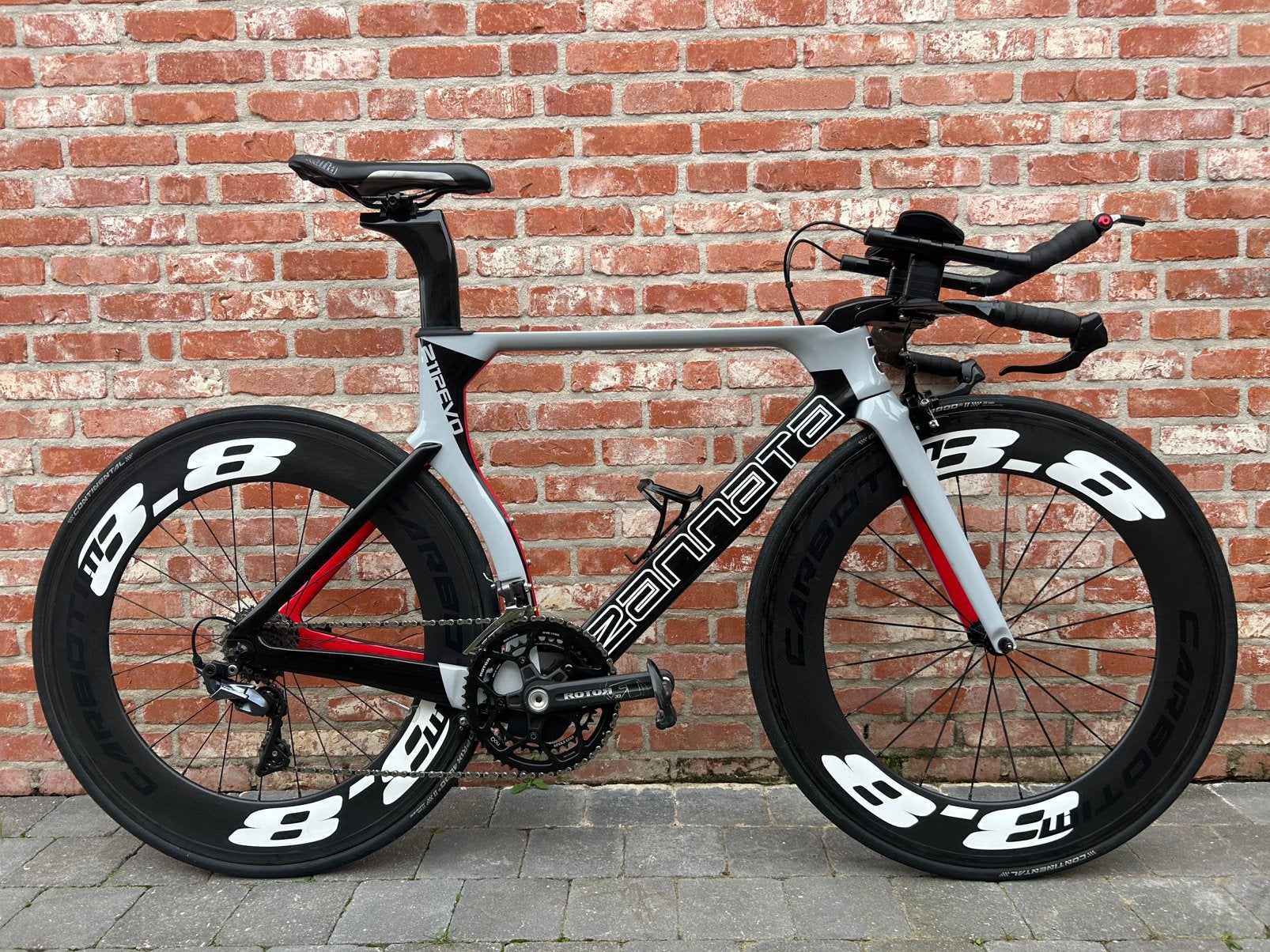 Vélo contre-la-montre et triathlon ZANNATA EVO - ZGAN, Enlèvement, Comme neuf, Carbone