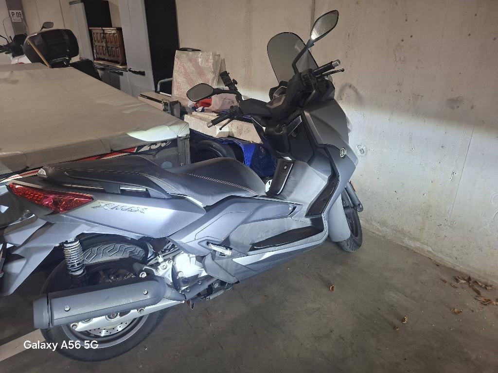 Yamaha x max 125 cc  grijs, Motoren, Motoren | Yamaha, Scooter, Gebruikt, Particulier, 125 cc