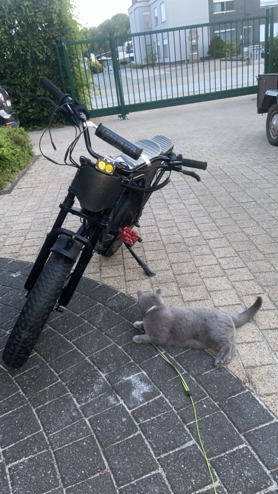 Ouxi v8 fatbike, Ophalen, Zo goed als nieuw