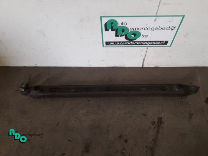 Barre radiateur d'un Peugeot Partner (Partner 08-), -, 3 mois de garantie, Utilisé, -