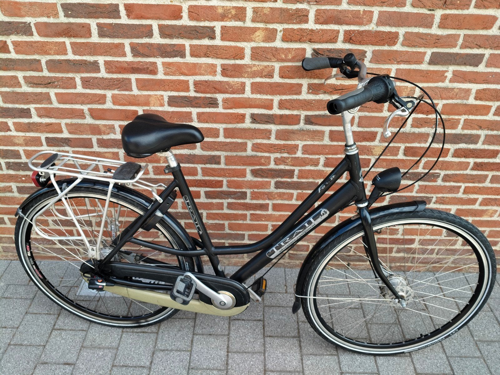 prachtige dames fiets perfect in orde lees beschrijving, Fietsen en Brommers, Ophalen, Versnellingen