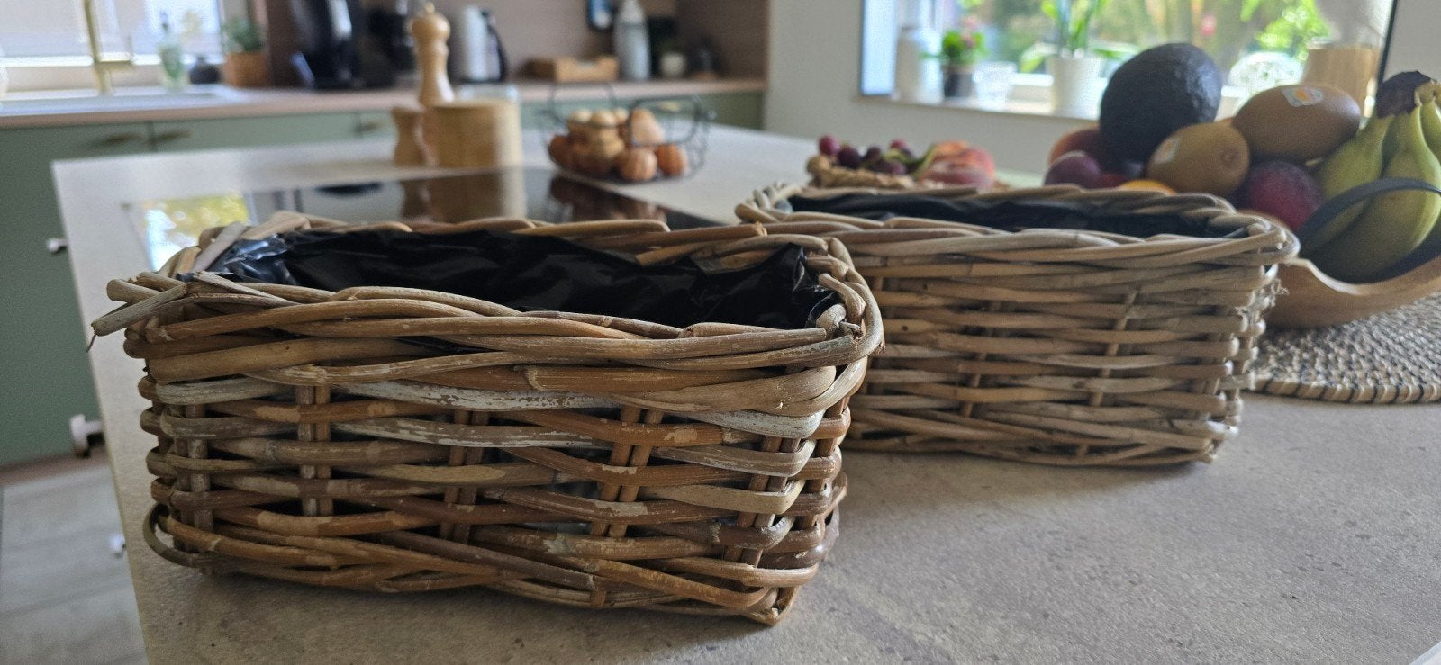 2 vasques en osier pour plantes. comme neuves, Jardin & Terrasse, Enlèvement