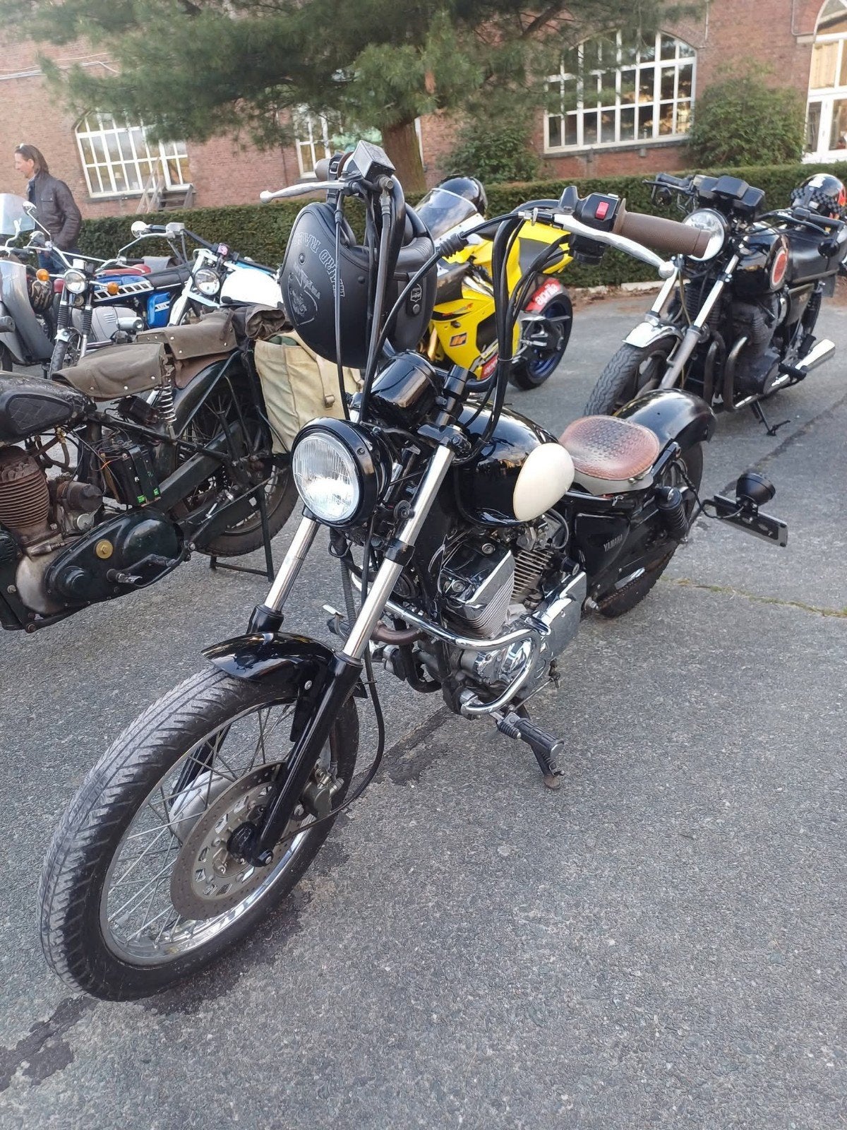 Yamaha virago 125cc bobber, Motos, Motos | Yamaha, Occasion, 2 cylindres, Particulier, Manuelle