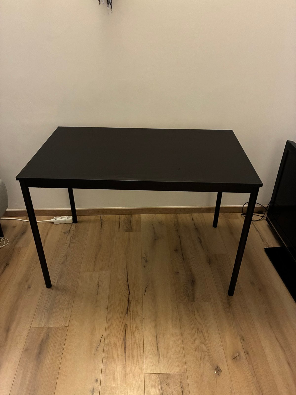 Table - Sandsberg, Ophalen, 100 tot 150 cm, 75 cm of meer, Zo goed als nieuw