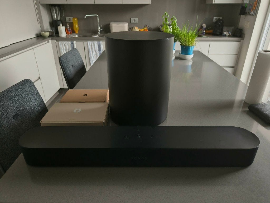 Sonos soundbar beam en Sonos sub mini., Ophalen, Zo goed als nieuw