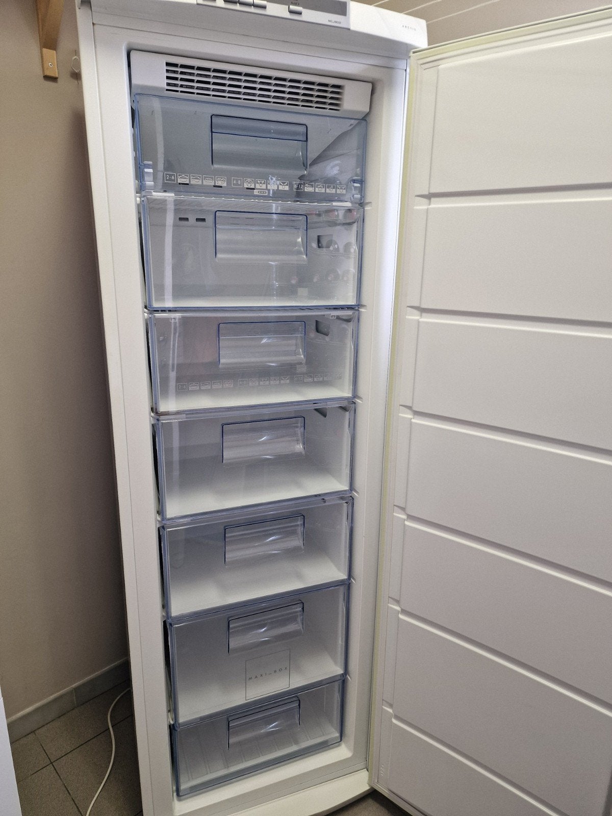 Diepvries AEG, Elektronische apparatuur, Vriezers en Diepvrieskisten, Ophalen