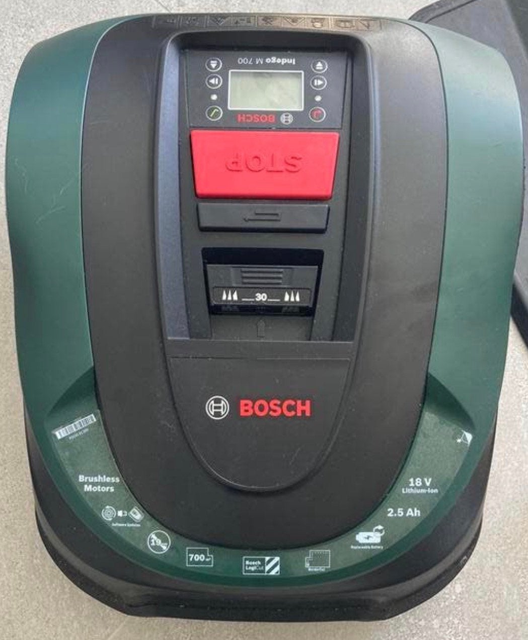 Tondeuse Indego M700, Jardin & Terrasse, Tondeuses robotisées, Comme neuf, Enlèvement