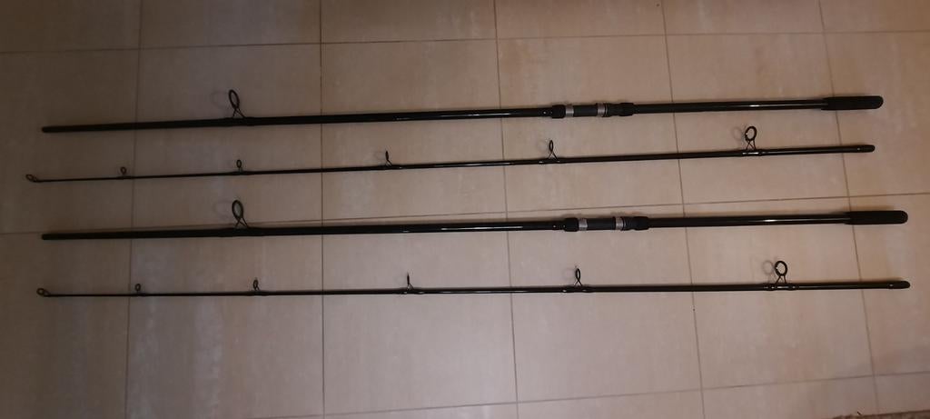 2 cannes carpes 12ft 3lbs orion concept + housse, Enlèvement, Comme neuf, Canne à lancer