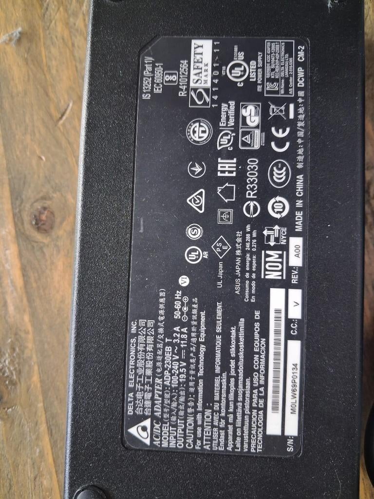 Gaming laptop ASUS ROG, Computers en Software, Windows Laptops, Gebruikt, 17 inch of meer, SSD, 2 tot 3 Ghz, 32 GB, Qwerty, Met videokaart