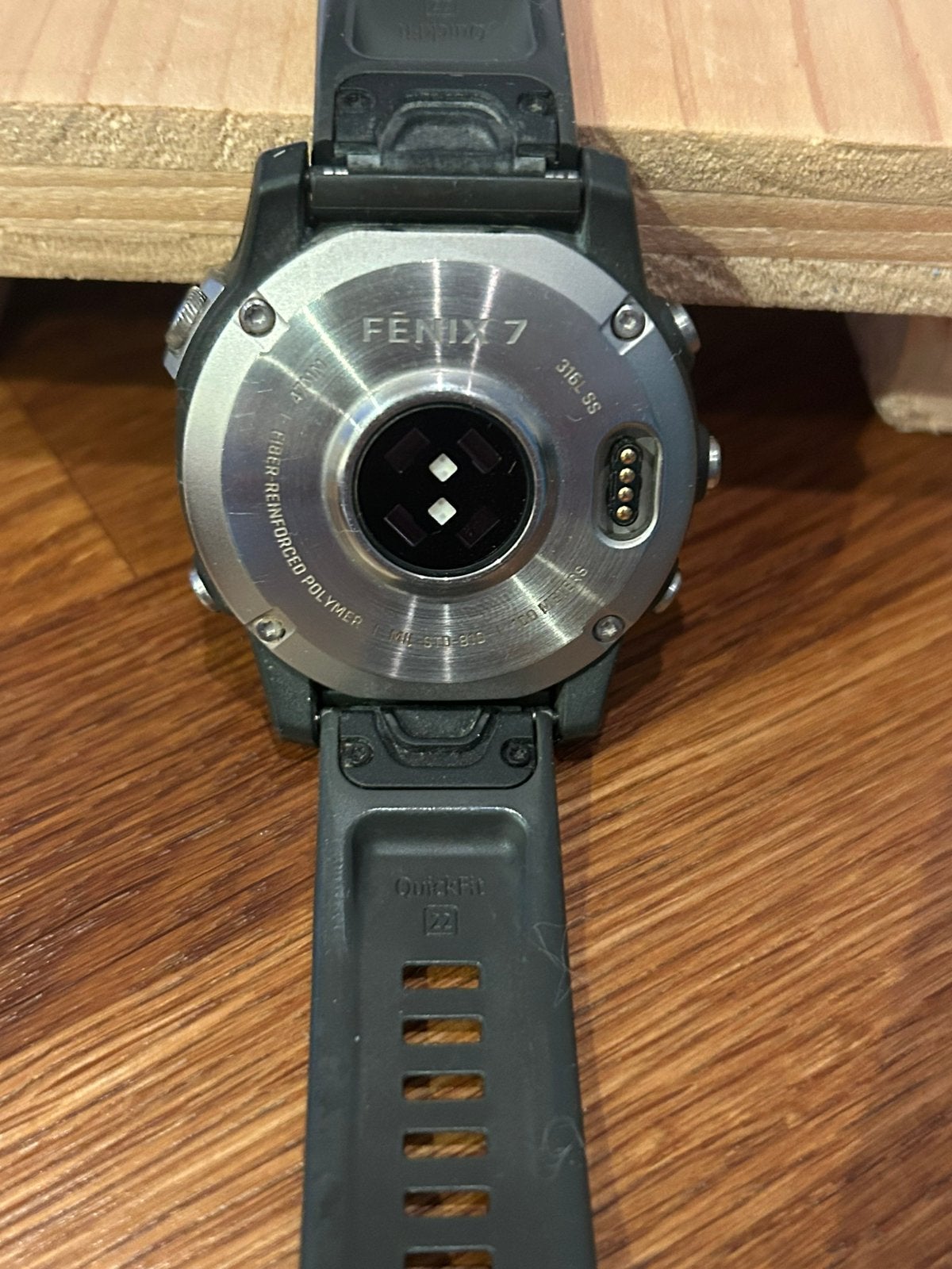Garmin Fenix 7 Silver / Noir (47mm) – Montre GPS Multisport, Bijoux, Sacs & Beauté, Enlèvement ou Envoi, Utilisé