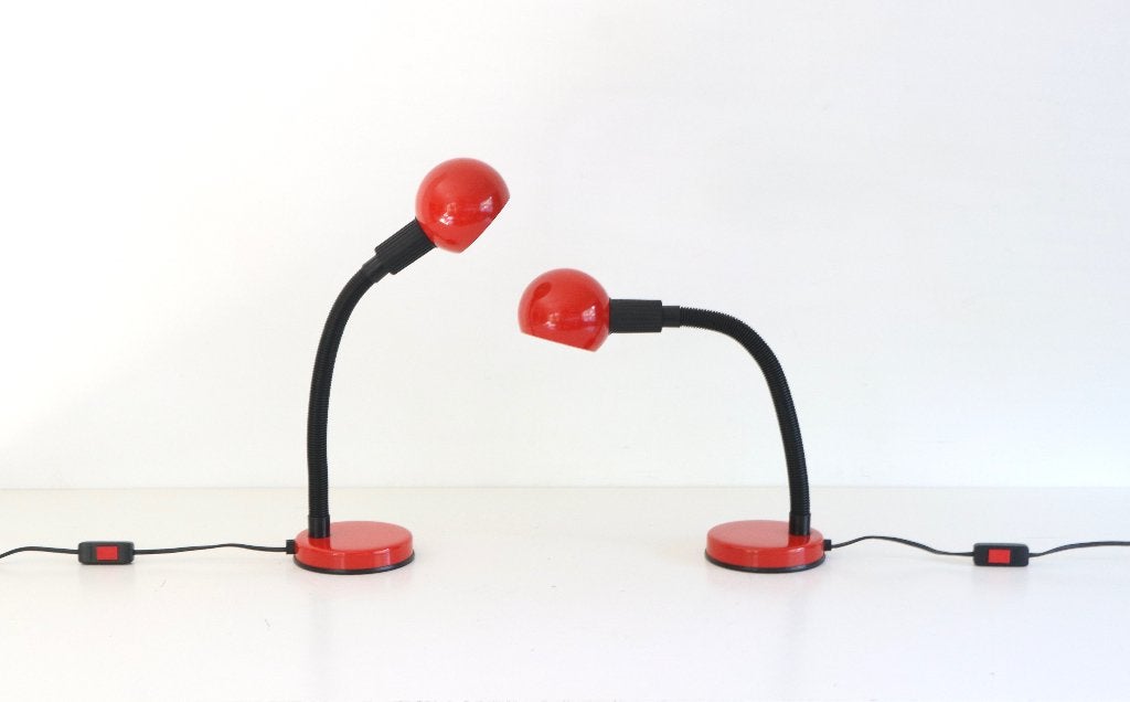 2 Vintage rode design bureaulampen van Nuova Veneta Lumi, Verzamelen, Ophalen of Verzenden, Huis en Inrichting