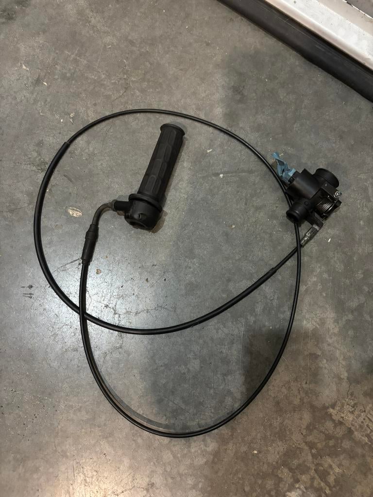 Gashendel aprilia sr 50, Ophalen, Gebruikt