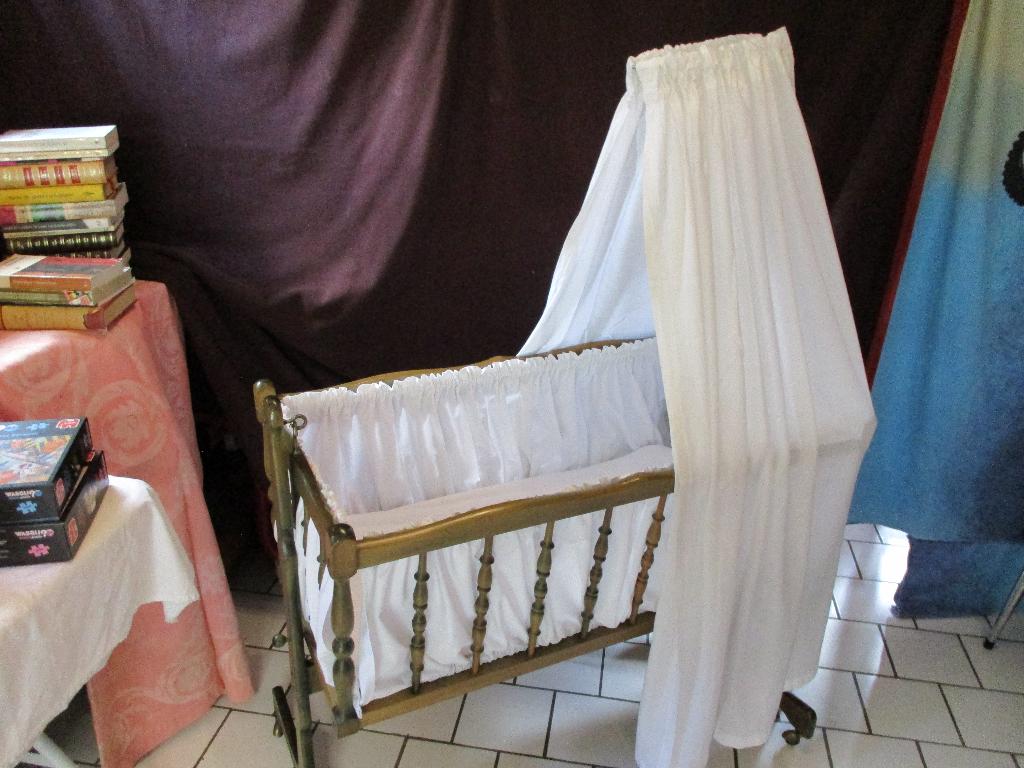 wieg, Kinderen en Baby's, Babywiegjes en Ledikanten, Ophalen, Gebruikt, Wieg