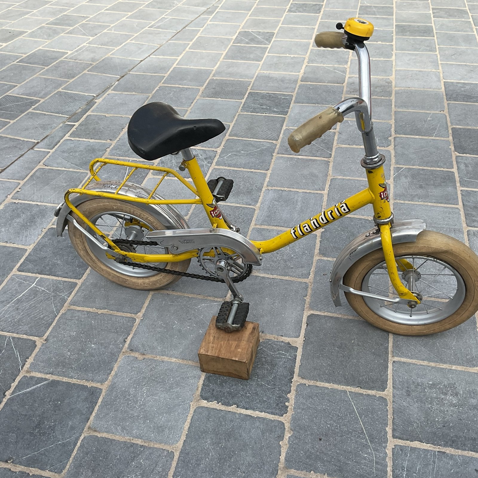 Flandria kinderfietsje, Fietsen en Brommers, Ophalen, Gebruikt