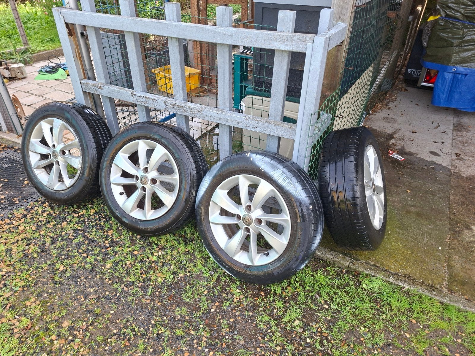 opel velgen en banden, Auto-onderdelen, Ophalen, Band(en)