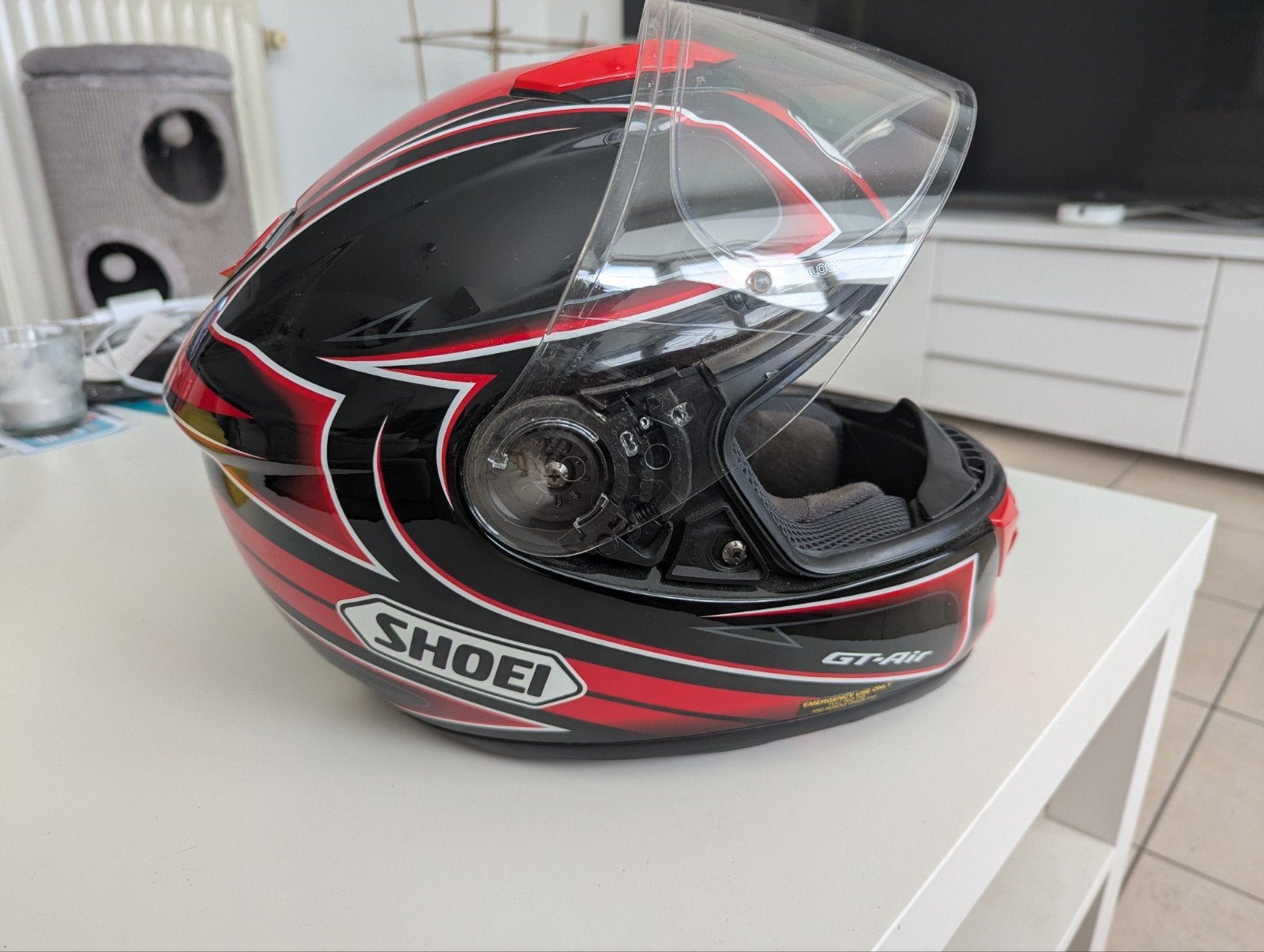 Shoei GT-air, Motoren, Ophalen, Shoei