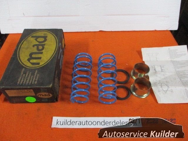 Hulpveren set Nissan Cherry N12  Sunny B11 MAD 31-012-5, Auto-onderdelen, -, Nieuw, Ophalen of Verzenden, -