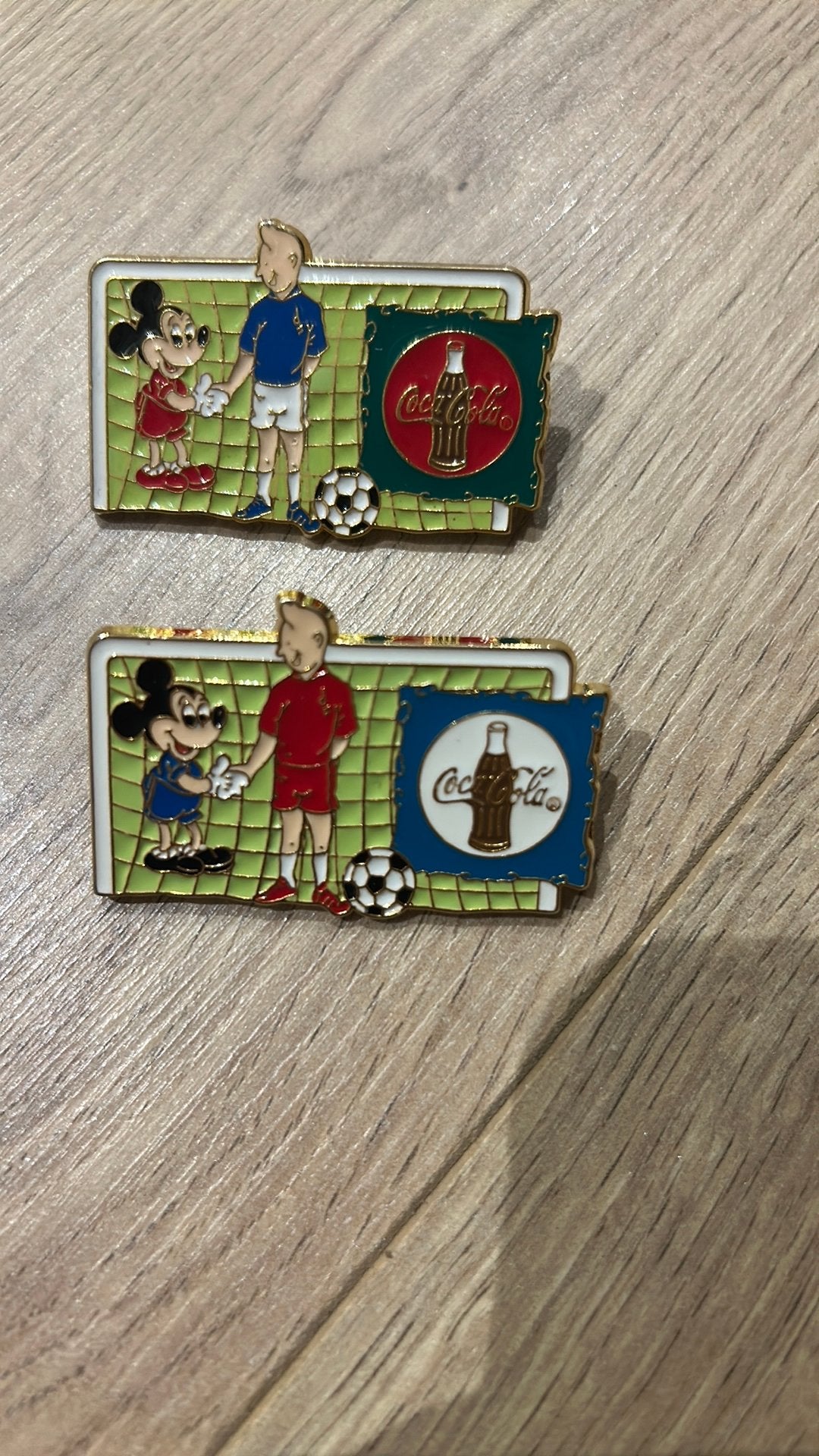 Herge kuifje tintin pins set, Verzamelen, Stripfiguren, Ophalen of Verzenden, Nieuw