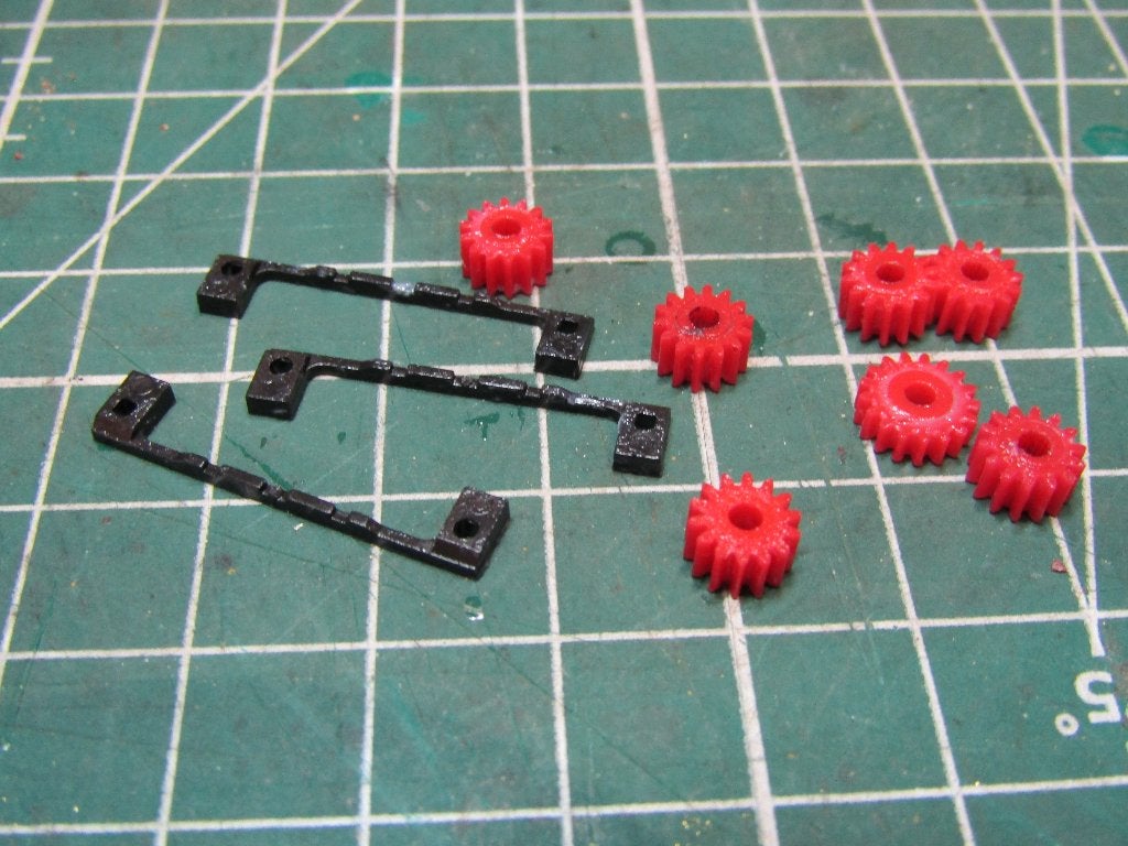 7 tandwielen en 3 onderdeeltjes voor stroomafnemers, Hobby & Loisirs créatifs, Trains miniatures | HO, Enlèvement ou Envoi, Comme neuf