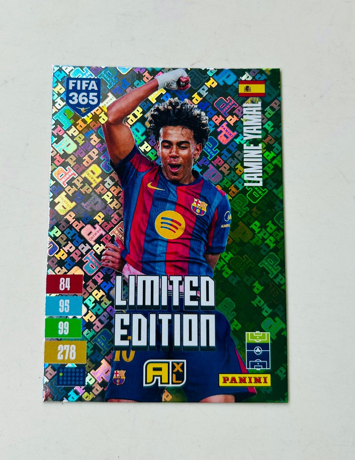 Panini fifa 365 adrenalyn 2027 limited edition Yamal, Ophalen of Verzenden, Nieuw, Plaatje