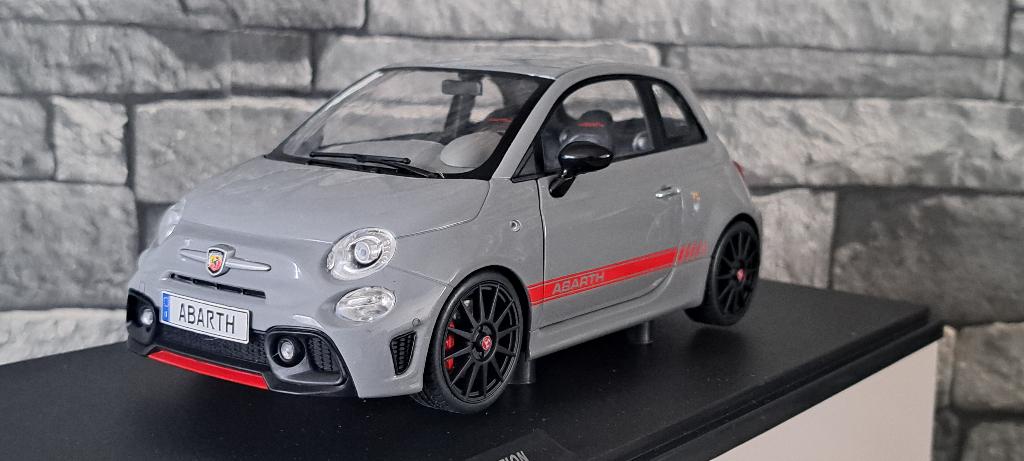 FIAT 695 ABARTH 1/18ème, Hobby & Loisirs créatifs, Enlèvement ou Envoi, Solido, Voiture, Solido