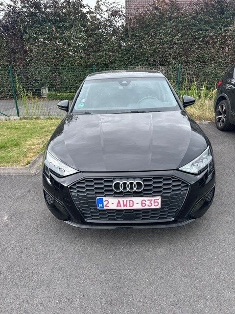 AUDI A3 Sportback advanced 30tsfi, Auto's, Automaat, Dealer onderhouden, Euro 6, Zwart