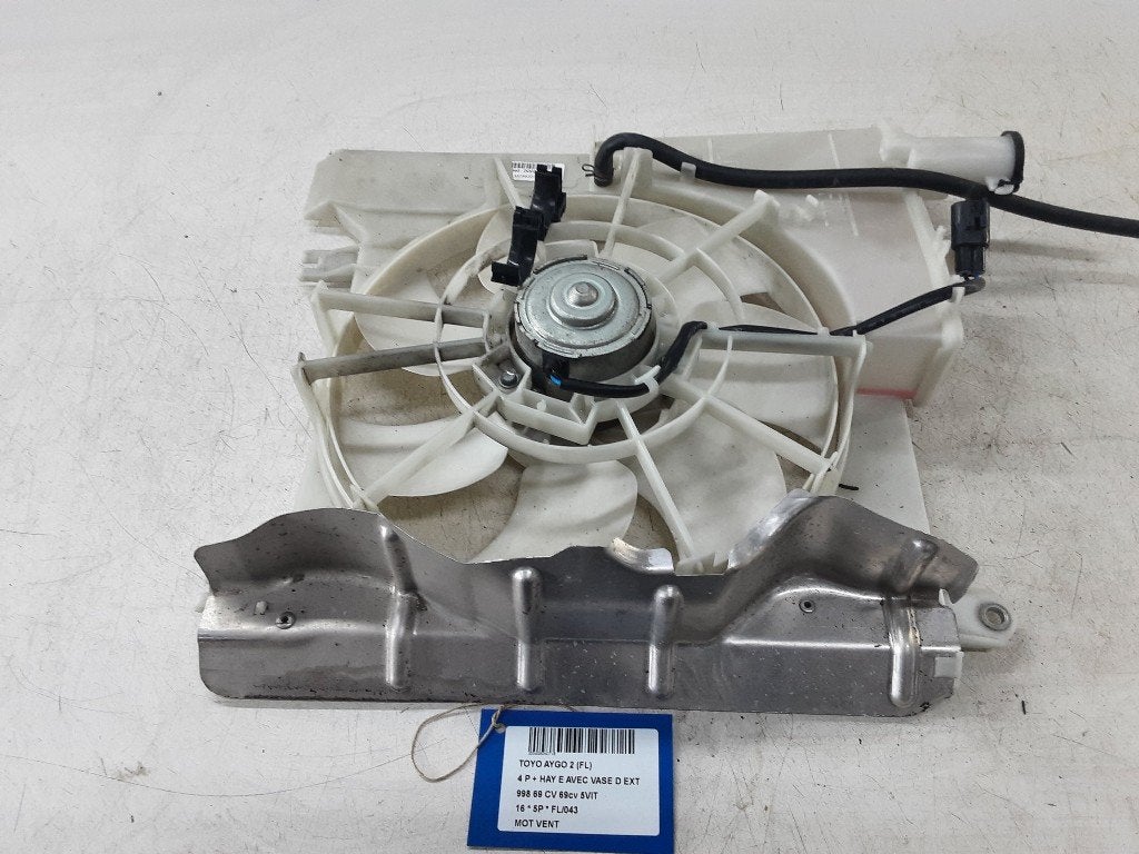 VENTILATEUR RADIATEUR MOTEUR Aygo (B40) (163600Q021A), Mevr. I. Hauben, Toyota, Utilisé, Rue de l'Espoir 34 34
4030  GRIVEGNÉE, BE