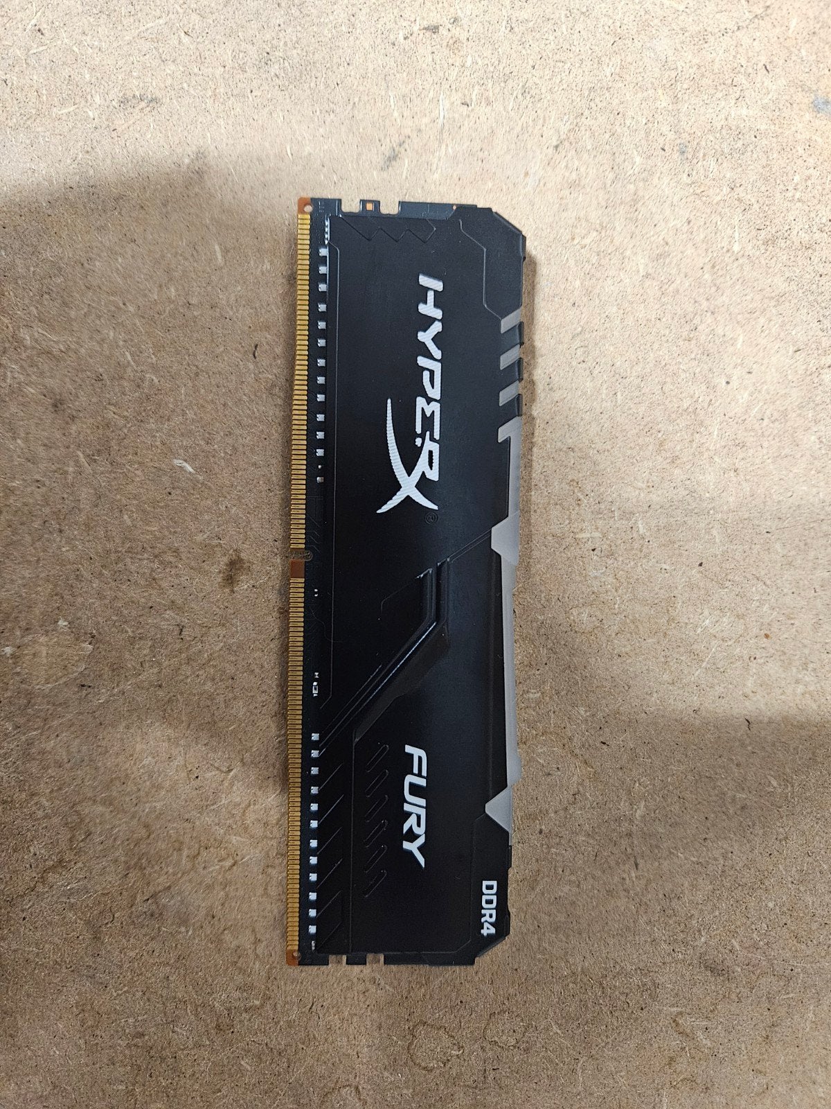 Kingston 8GB DDR4-3200 RGB desktop RAM, Computers en Software, Ophalen, DDR4, Desktop