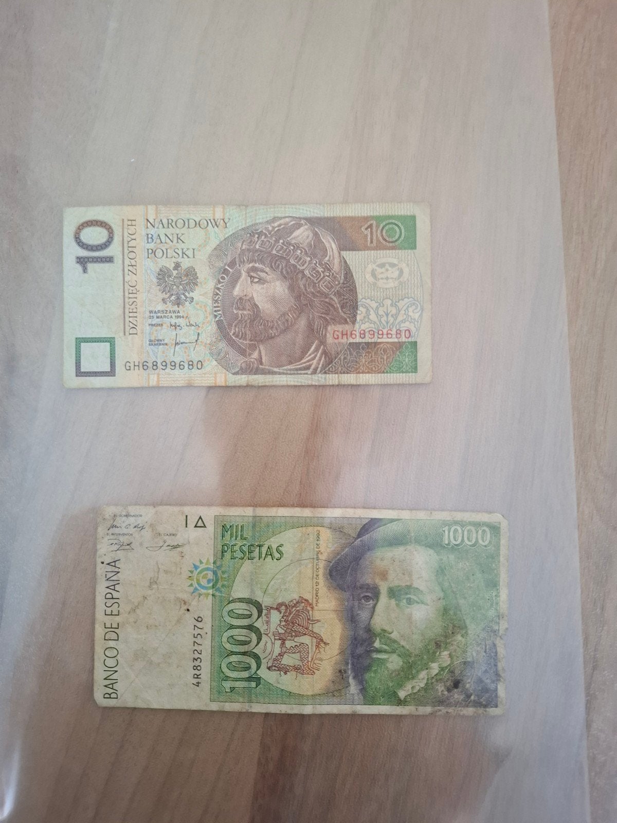 billets de banque, Enlèvement