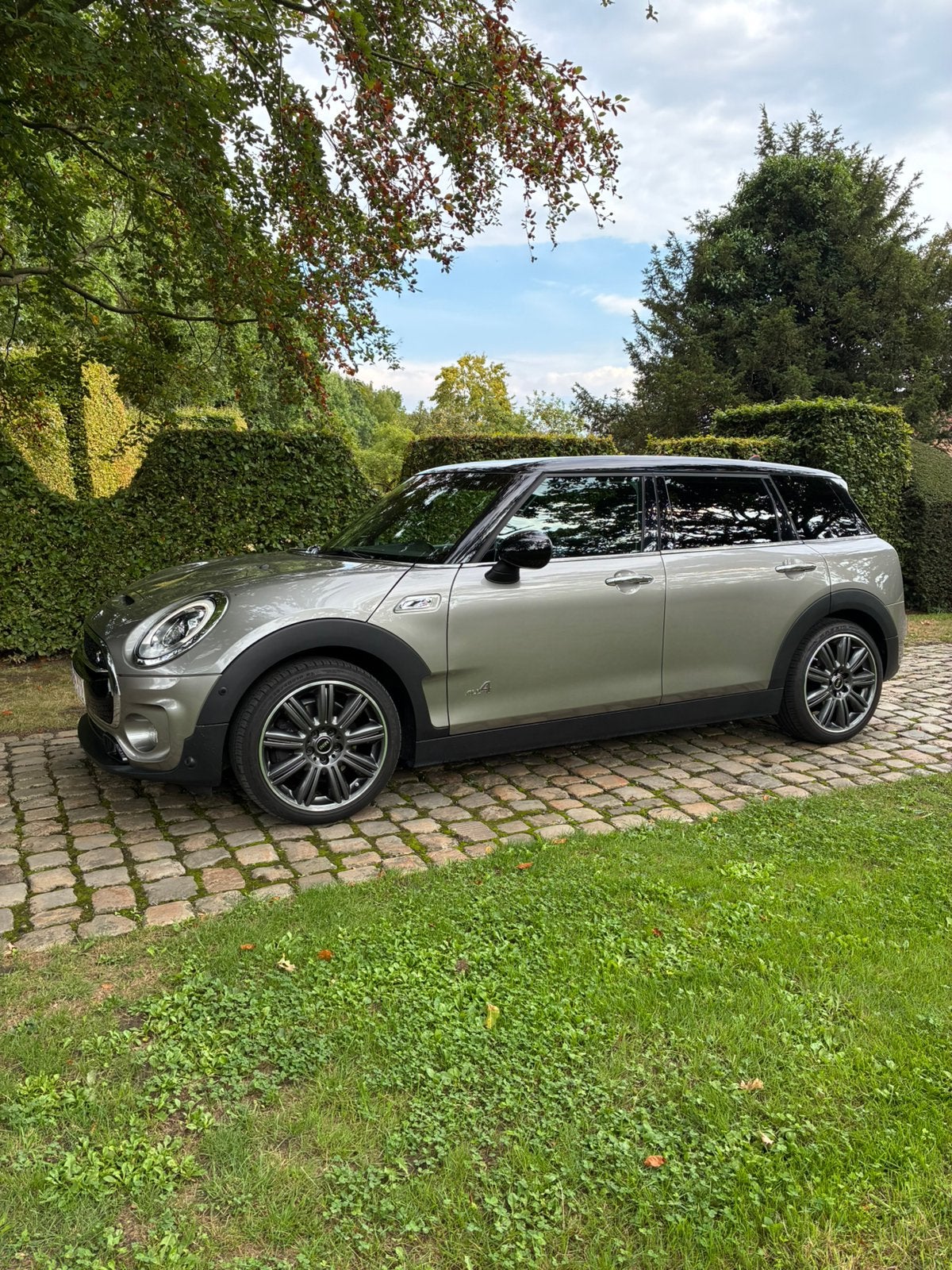 Mini Clubman Cooper S ALL4, Voorwielaandrijving, 4 cilinders, Beige, Leder