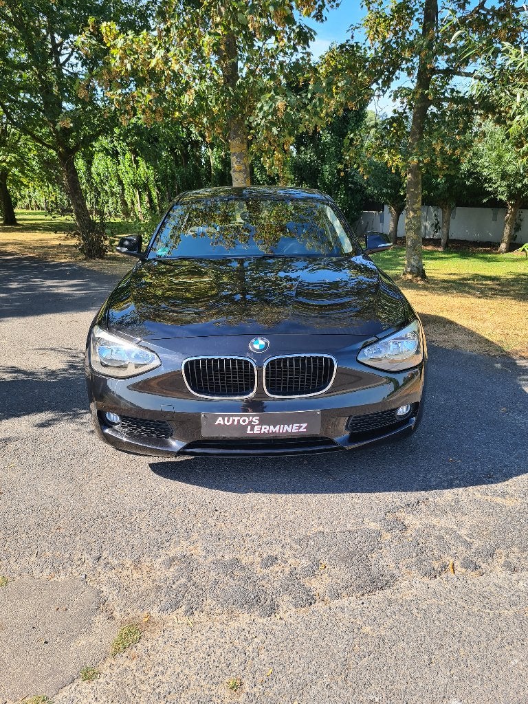 bmw 114i, 4 cilinders, Zwart, Bedrijf, 1598 cc