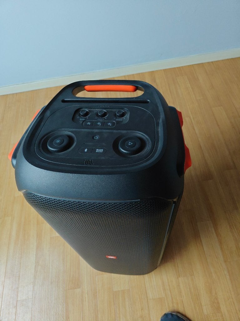 Jbl box 710, Autres marques, Haut-parleurs, Comme neuf, Enlèvement