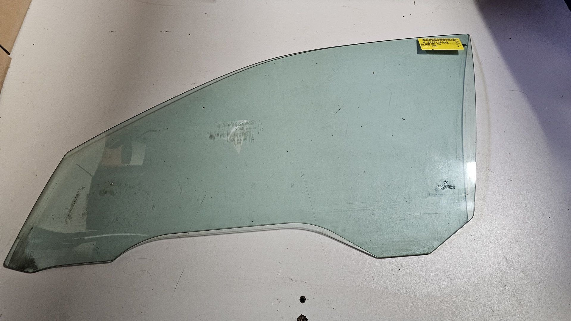Zijruit raam groen linksvoor BMW 5 serie E39 sedan touring 5, Gebruikt, -, Deur, -