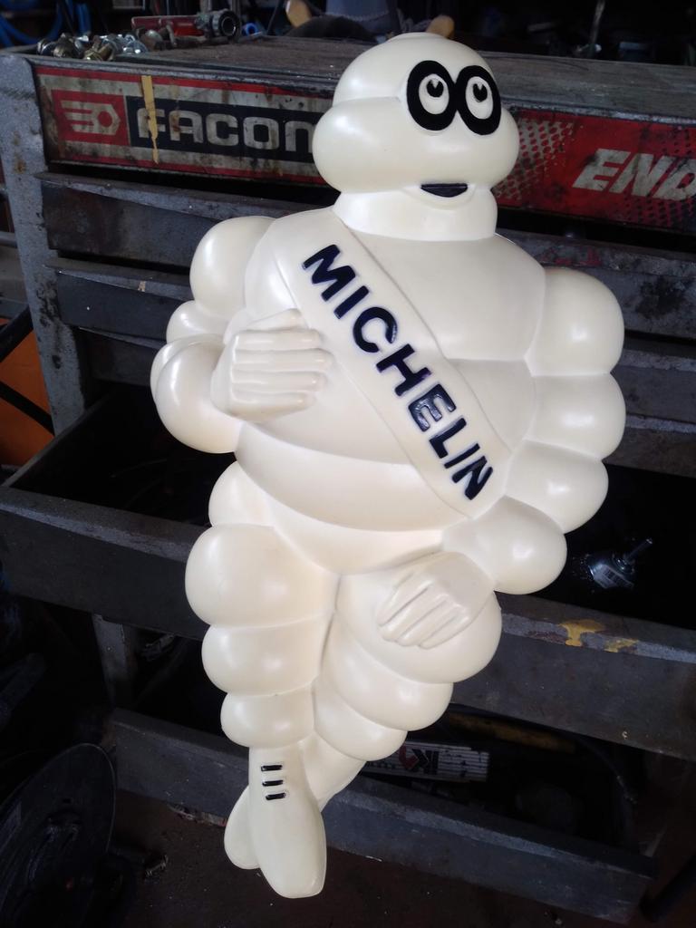 Originele MICHELIN Bibendum 1966 (47cm), Verzamelen, Merken en Reclamevoorwerpen, Ophalen of Verzenden, Gebruikt, Reclamebord