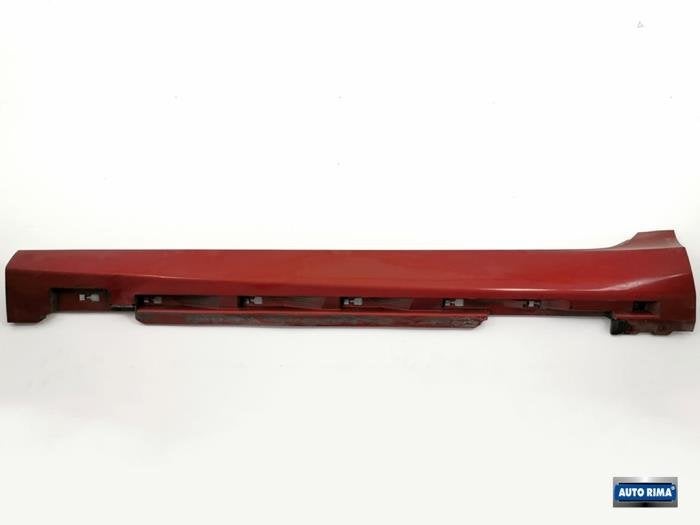 Seuil gauche d'un Volvo V40 (702), -, 3 mois de garantie, Utilisé, -