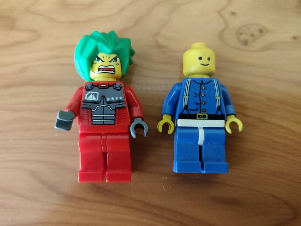 2 lego mini figuurtjes, Enlèvement ou Envoi, Lego