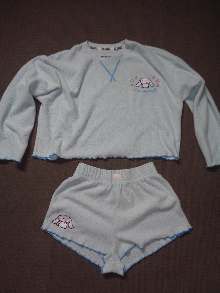 pyjama Hello kKitty, Vêtements | Femmes, Pyjamas, Envoi, Porté, Taille 38/40 (M)