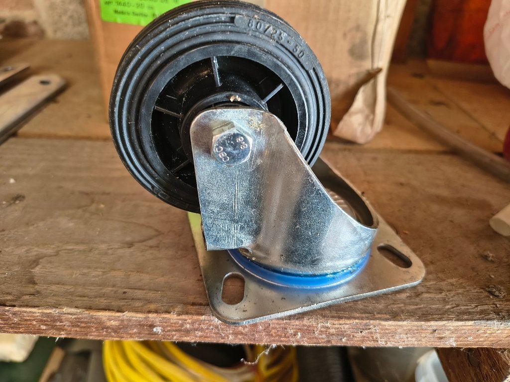 A vendre 4 roulettes, Enlèvement, Neuf, Autres types