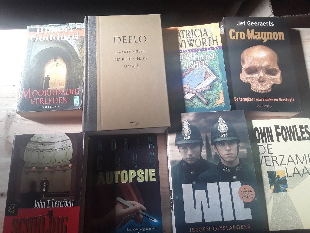 Groot lot boeken (102), Ophalen