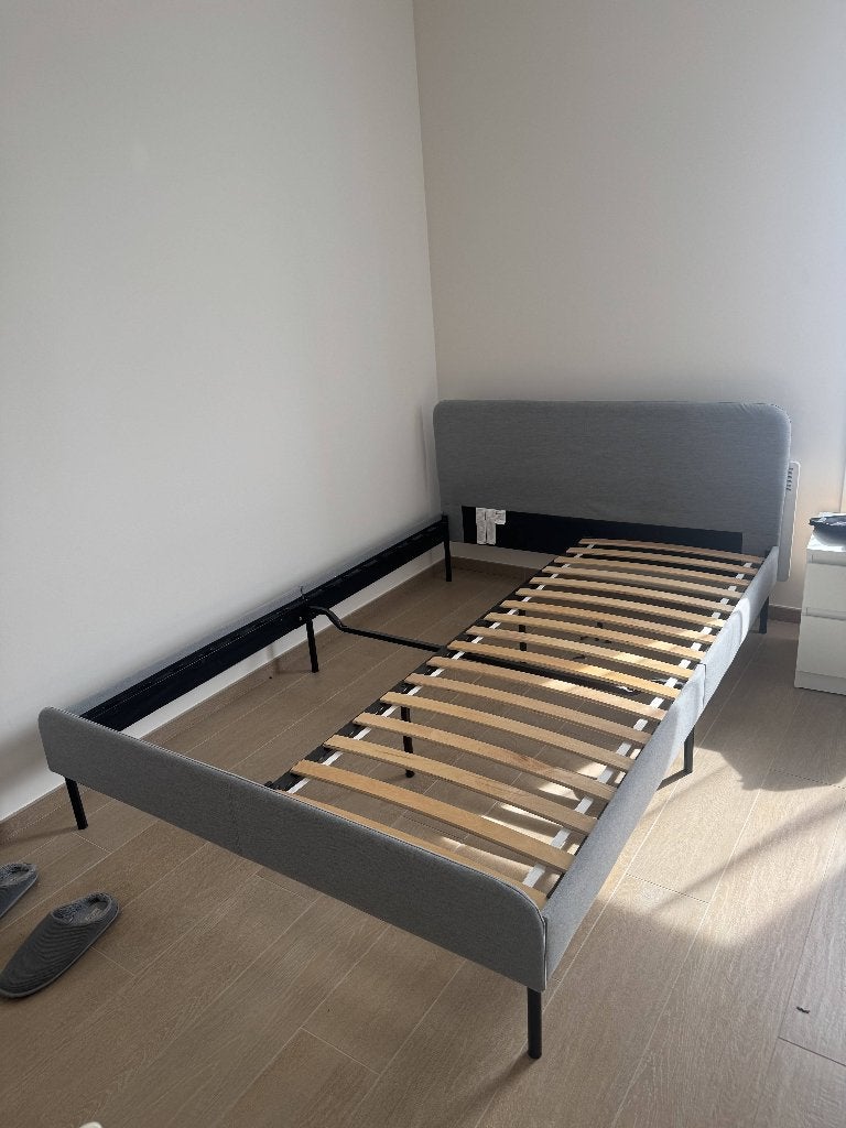 lit double ikea, Maison & Meubles, Chambre à coucher | Lits, Gris, 210 cm, 140 cm, Enlèvement