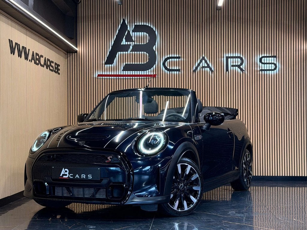 MINI Cooper S Cabrio Cabriolet 2.0 Cooper S * GARANTIE 12 MO, Auto's, Gebruikt, 4 cilinders, Zwart, 120 kW