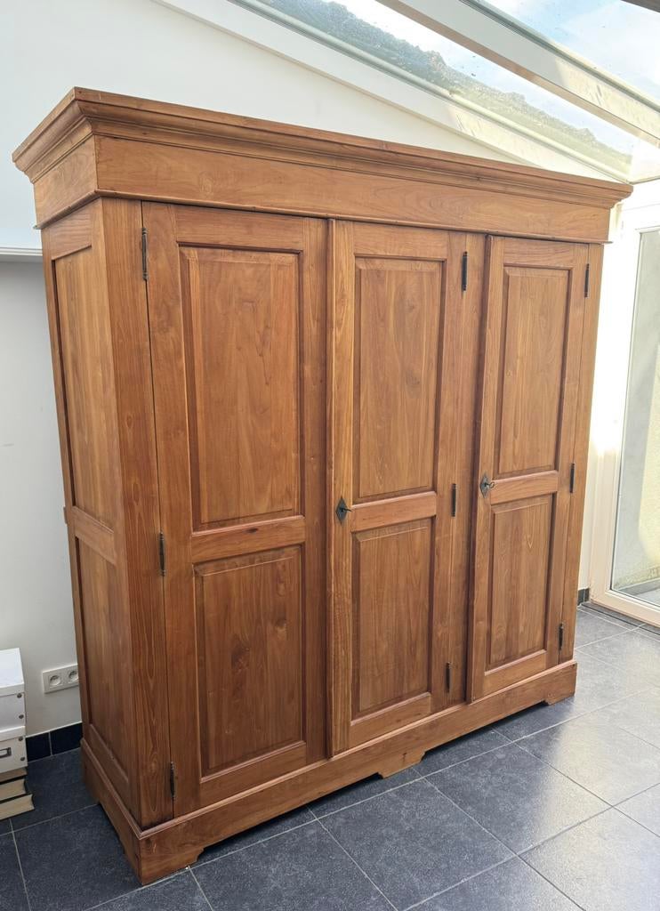 Teak kleerkast, Ophalen