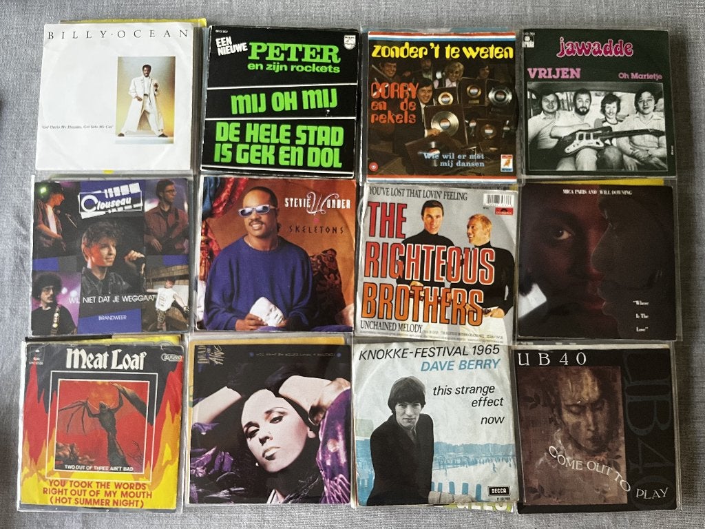 lot de 100 singles - pop, rock, néerlandais, français,..., Enlèvement ou Envoi, Single, Utilisé, Pop
