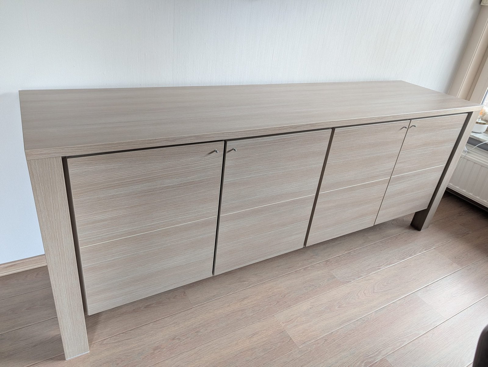 Lage buffetkast, Huis en Inrichting, Kasten | Buffetkasten, Ophalen, Zo goed als nieuw